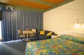 Kingfisher Motel (Adults Only) Merimbula Exterior photo